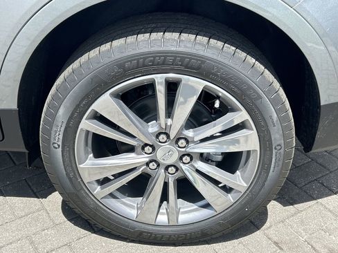 New 2026 Cadillac XT5 Premium Luxury FWD image 29