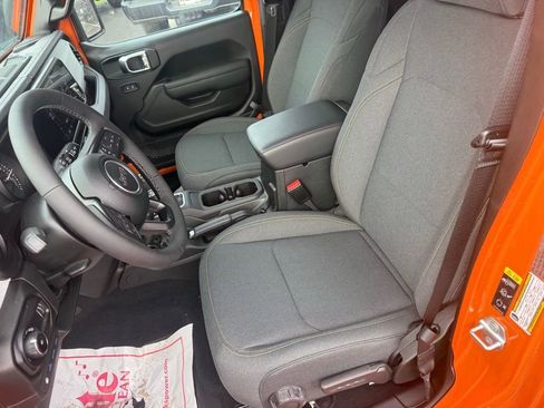 New 2025 Jeep Wrangler Unlimited Sport S 4xe w/ Convenience Group AWD/4WD image 29