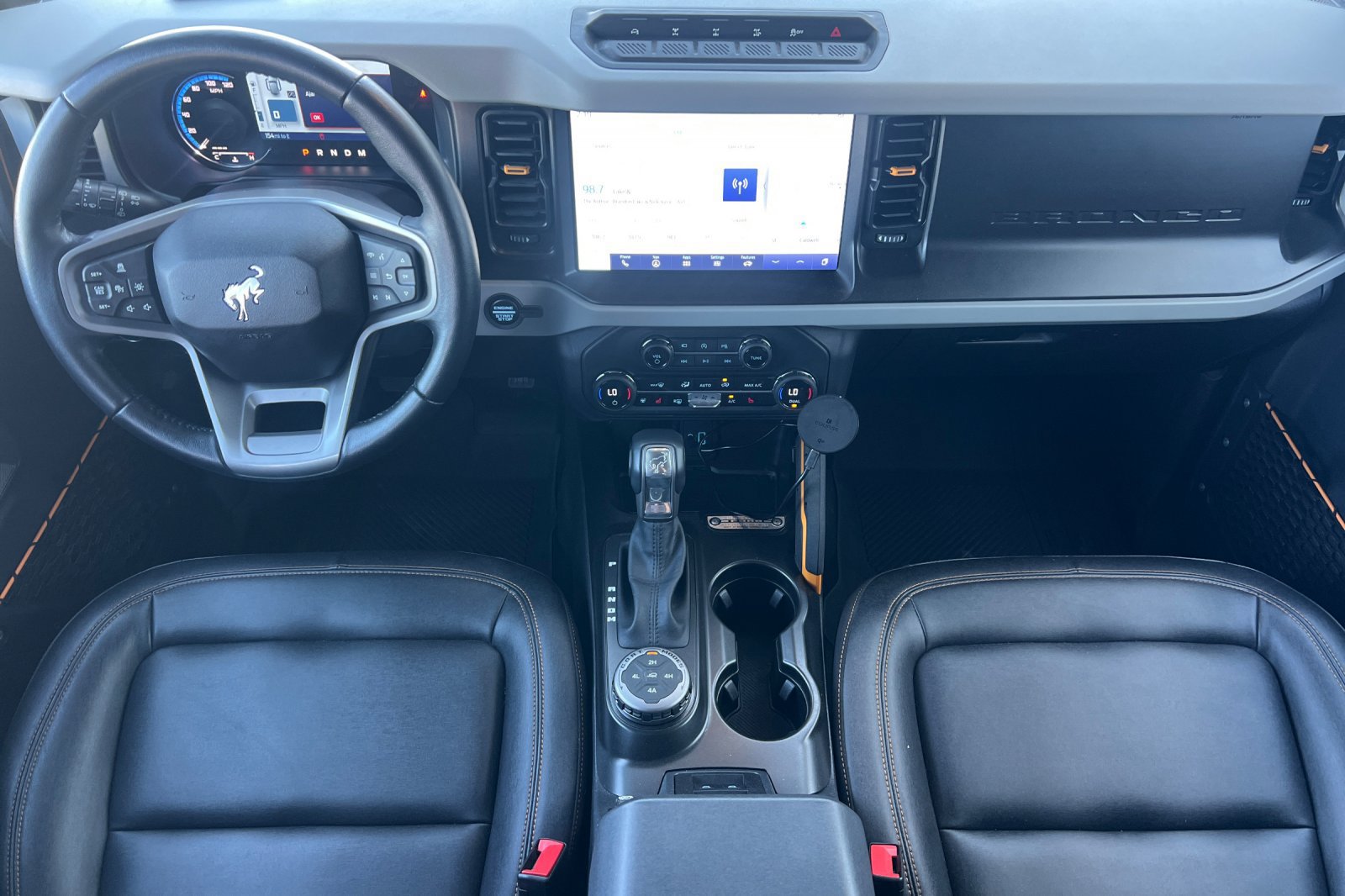 Used 2023 Ford Bronco Badlands AWD/4WD image 5