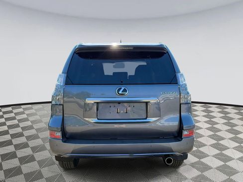 Used 2023 Lexus GX 460 Premium w/ Premium Package AWD/4WD image 3
