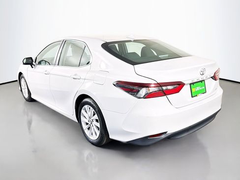 Used 2023 Toyota Camry LE FWD image 7