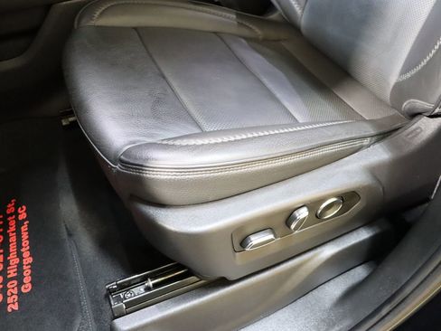 Used 2024 GMC Sierra 2500 Denali w/ Denali Reserve Package image 42