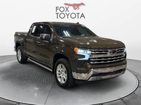 Used 2024 Chevrolet Silverado 1500 LTZ AWD/4WD image 8