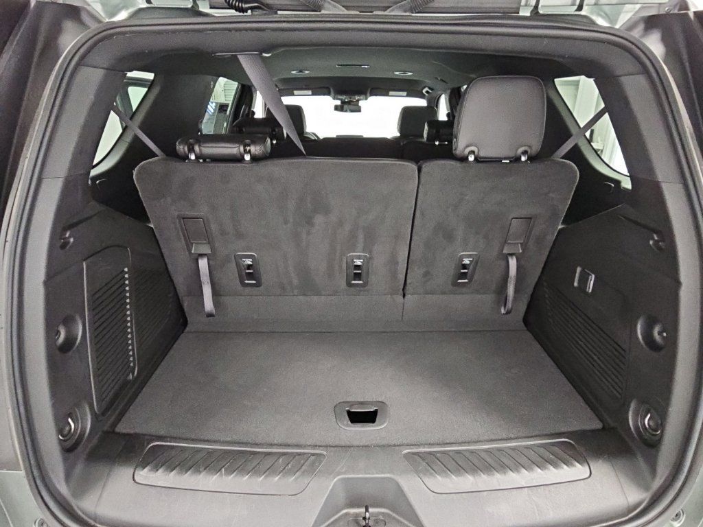 Used 2023 Chevrolet Tahoe LT AWD/4WD image 35