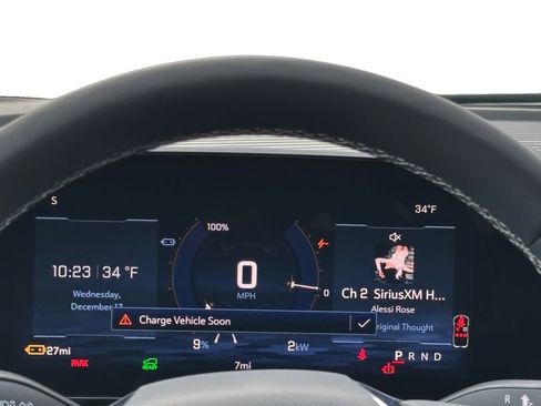 New 2026 Chevrolet Equinox EV LT image 13