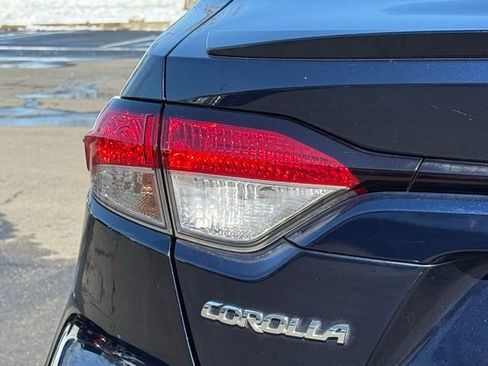 Used 2020 Toyota Corolla SE w/ Carpet Mat Package (TMS) image 15