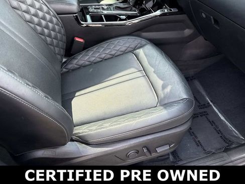 Used 2023 Kia Sorento SX AWD/4WD image 10