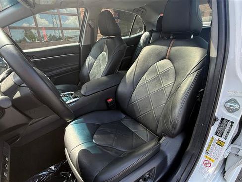 Used 2018 Toyota Camry XLE w/ Audio Package image 30