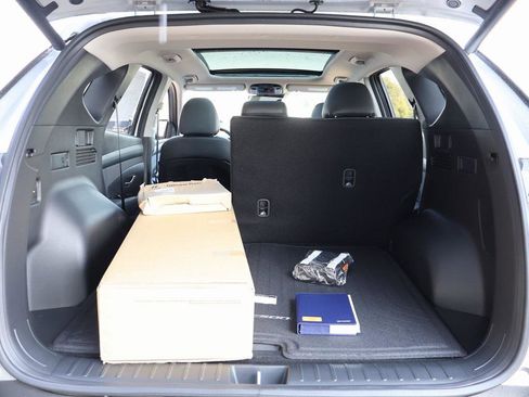 New 2026 Hyundai Tucson Limited image 15