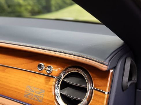 Used 2020 Bentley Continental GT AWD/4WD image 67