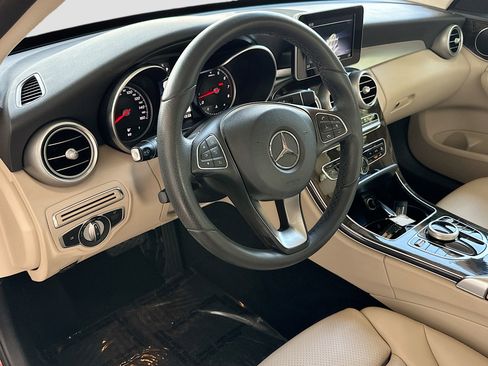 Used 2018 Mercedes-Benz C 300 Sedan image 9