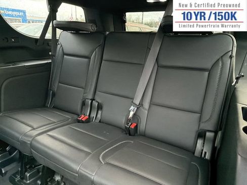 Used 2022 GMC Yukon XL Denali w/ Denali Premium Package image 13