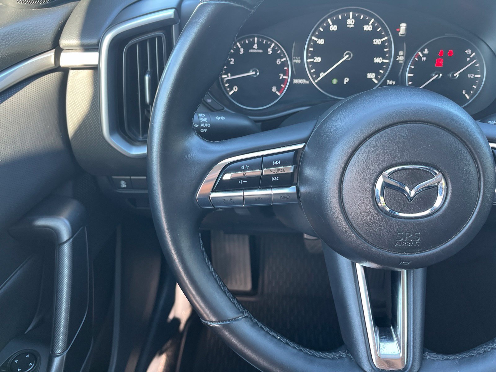Certified 2025 MAZDA CX-50 AWD 2.5 S w/ Preferred Package image 21