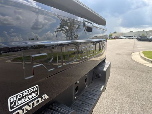 Certified 2025 Honda Ridgeline RTL image 40