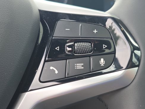 Used 2025 BMW 330i xDrive Sedan image 32