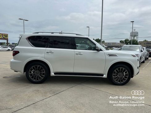Used 2024 Nissan Armada Platinum w/ Cargo Package RWD image 6