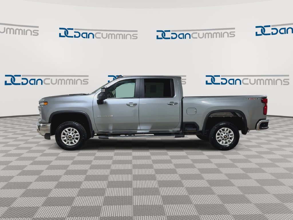 Used 2025 Chevrolet Silverado 2500 LT w/ Convenience Package AWD/4WD image 5