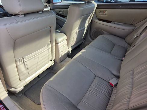 Used 2001 Lexus ES 330 FWD image 20