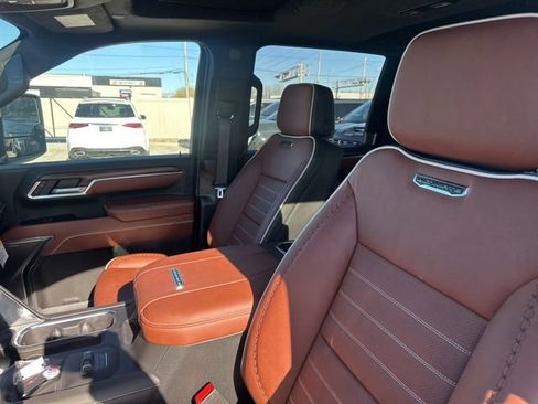 New 2026 GMC Sierra 2500 Denali Ultimate image 18