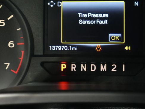 Used 2015 Ford F150 XL w/ Equipment Group 101A Mid image 32