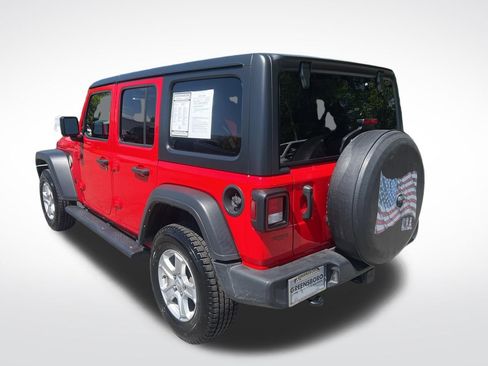 Used 2022 Jeep Wrangler Unlimited Sport AWD/4WD image 3
