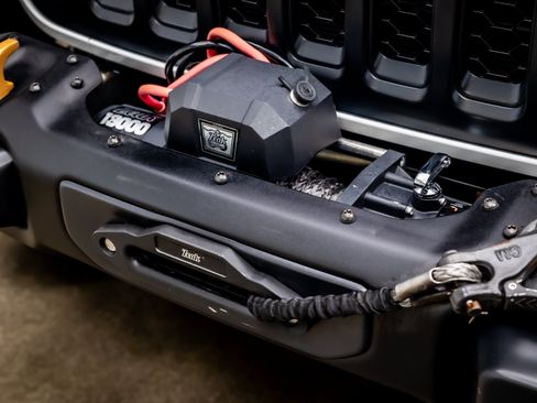 Used 2023 Jeep Wrangler Unlimited Rubicon 392 w/ Dual Top Group AWD/4WD image 29