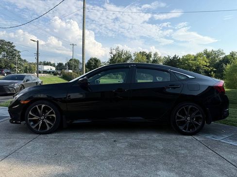 Used 2020 Honda Civic Sport image 7