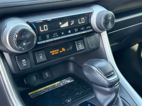 Used 2020 Toyota RAV4 XSE image 29