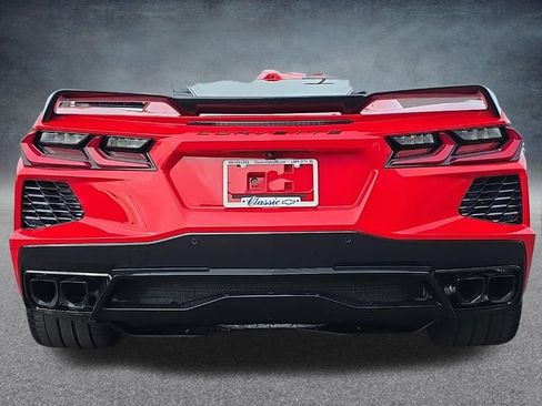 Used 2024 Chevrolet Corvette Stingray Premium Conv w/ Z51 Performance Package RWD image 7