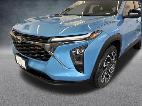 Used 2025 Chevrolet Trax RS w/ Driver Confidence Package image 66