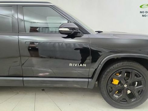 Used 2024 Rivian R1S Adventure AWD/4WD image 18