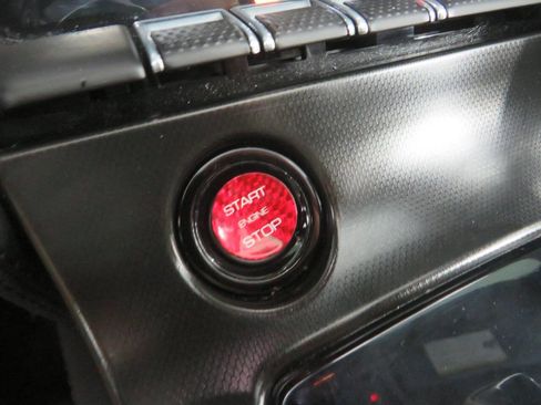 Used 2016 Jaguar F-TYPE S image 24