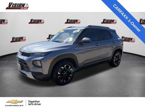Used 2022 Chevrolet TrailBlazer LT w/ Confidence II Package FWD image 1