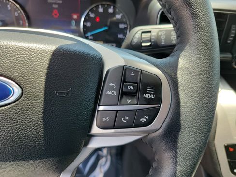 Used 2023 Ford Explorer XLT w/ Equipment Group 202A RWD image 23