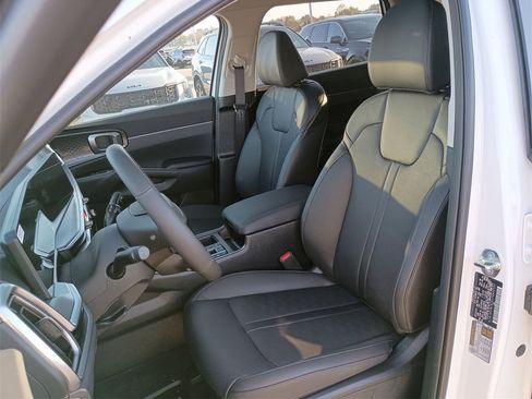 New 2026 Kia Sorento S w/ S Panoramic Sunroof Package image 17