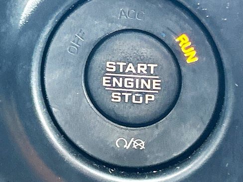 Used 2022 Jeep Wrangler Unlimited Sport AWD/4WD image 33