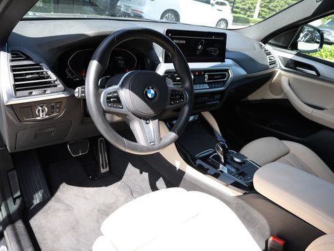 Used 2025 BMW X4 xDrive30i w/ Premium Package AWD/4WD image 15