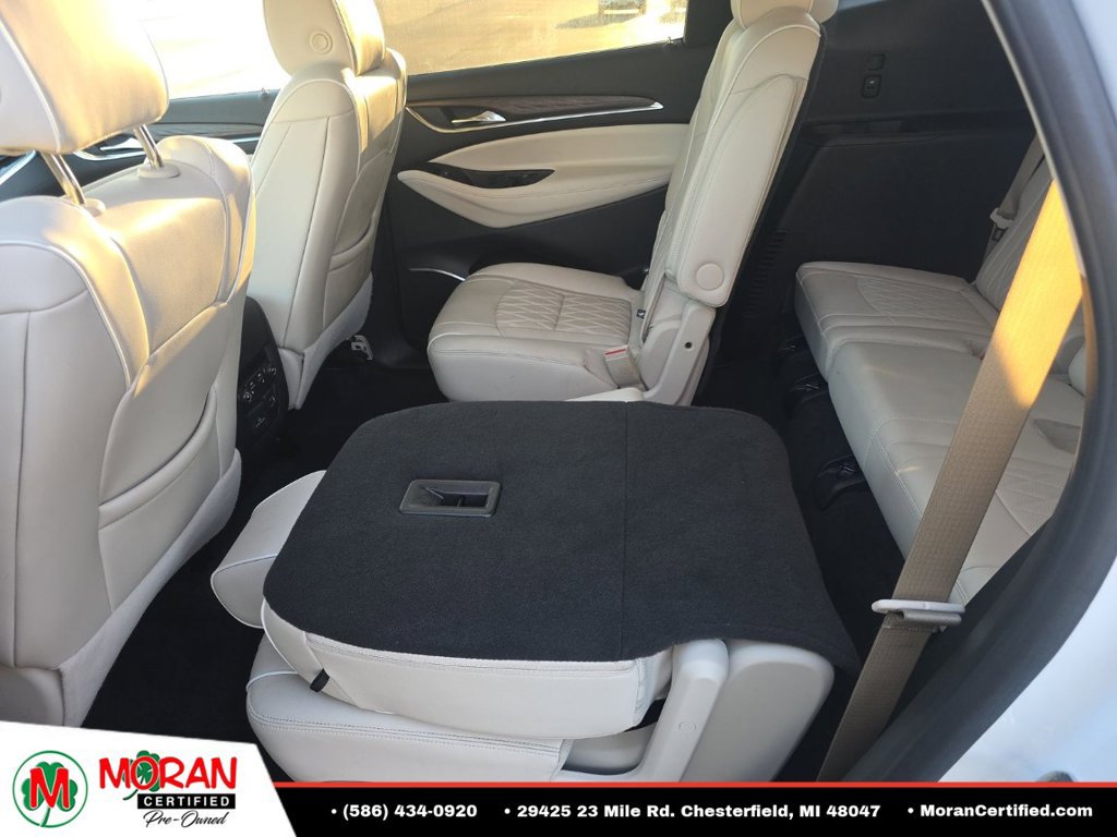 Used 2023 Buick Enclave Avenir w/ Avenir Technology Package AWD/4WD image 16