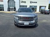 Used 2023 GMC Acadia SLT image 2