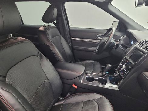 Used 2018 Ford Explorer Sport w/ Equipment Group 401A image 21