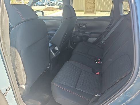 Used 2025 Honda HR-V Sport image 15