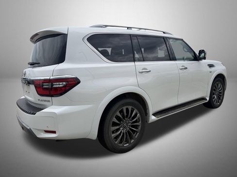 Used 2022 Nissan Armada Platinum AWD/4WD image 3