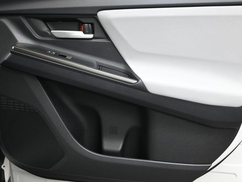 New 2026 Subaru Solterra Premium image 11