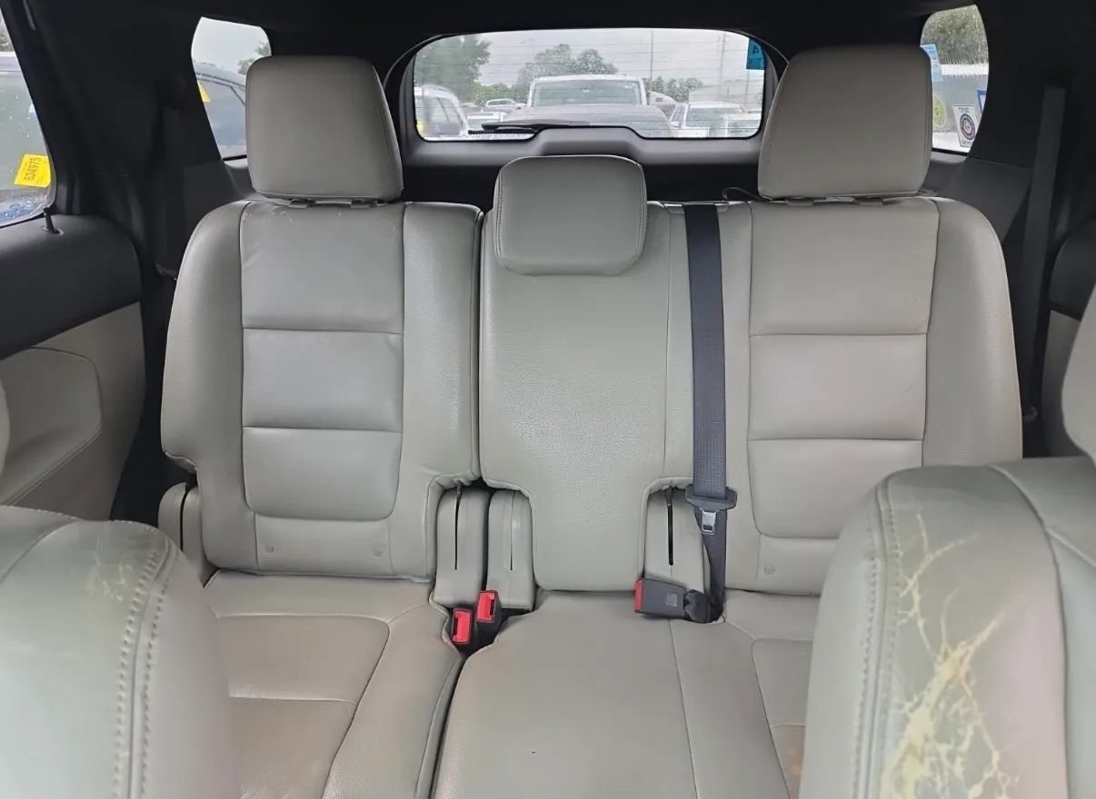 Used 2013 Ford Explorer FWD image 9