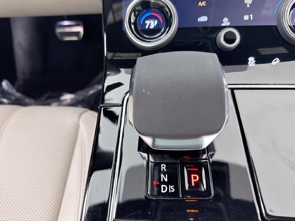 Used 2023 Land Rover Range Rover Velar R-Dynamic S AWD/4WD image 18