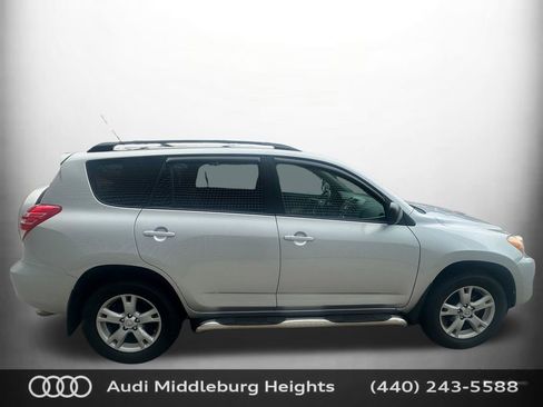 Used 2012 Toyota RAV4 4WD w/ Upgrade Value Pkg image 9