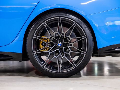Used 2025 BMW M3 Competition w/ Carbon Package AWD/4WD image 19