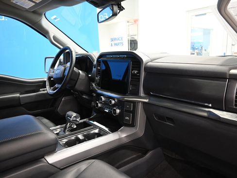 Certified 2023 Ford F150 Lariat w/ Equipment Group 502A High image 19