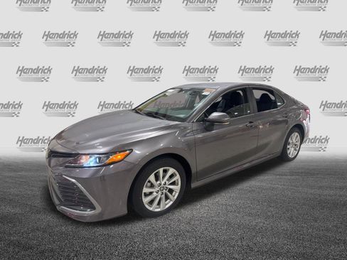 Certified 2022 Toyota Camry LE AWD/4WD image 53