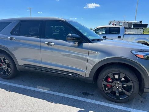 Used 2022 Ford Explorer ST w/ ST Street Pack AWD/4WD image 6